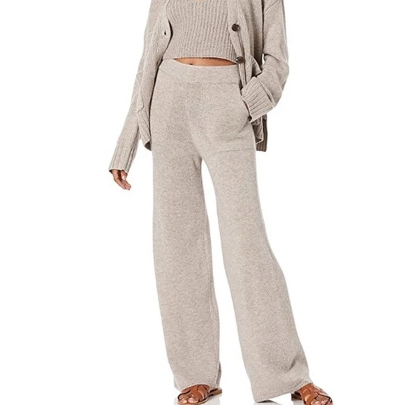 The Drop Pants - The Drop Cozy Wide-Leg Knit Pants in Taupe